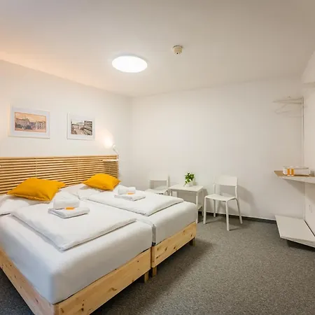 Hotel Self-service Ostas Praga