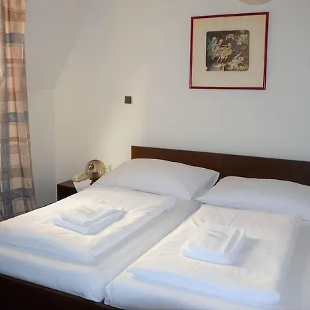 Self-service Ostas Hotel Prague