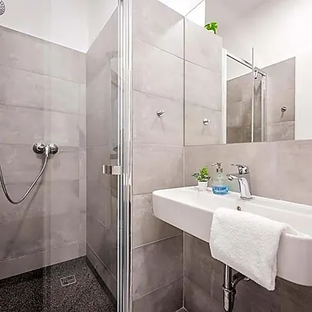 فندق Self-service Ostas 3*