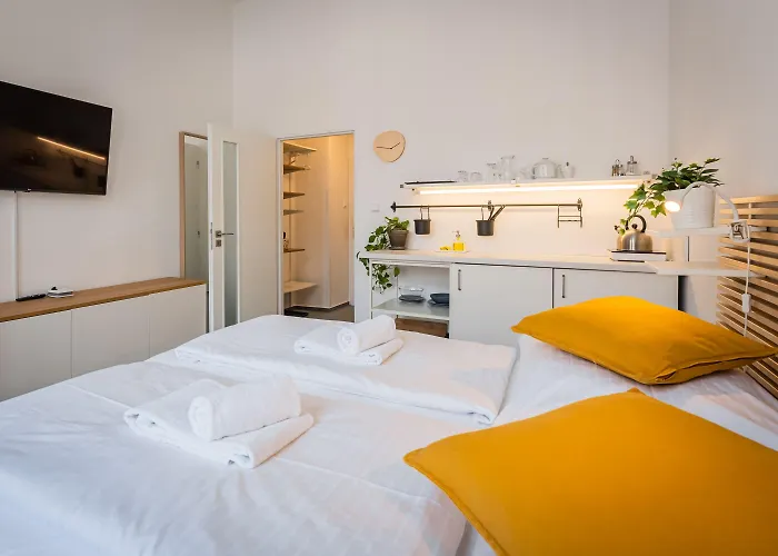 Self-service Ostas 3*