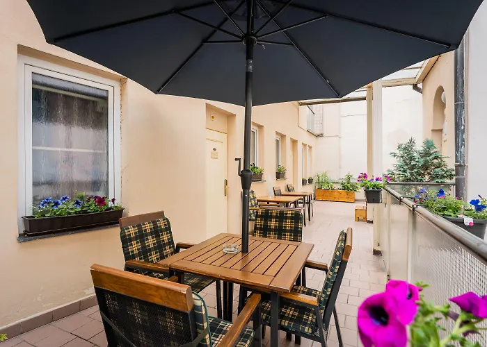 Self-service Ostas 3*